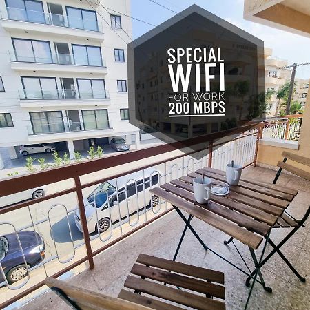 לרנקה Luxury City Rooms מראה חיצוני תמונה