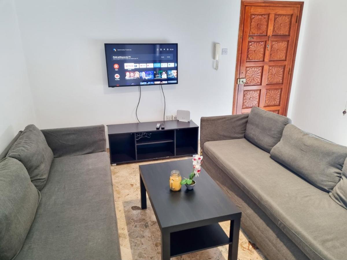 לרנקה Luxury City Rooms מראה חיצוני תמונה